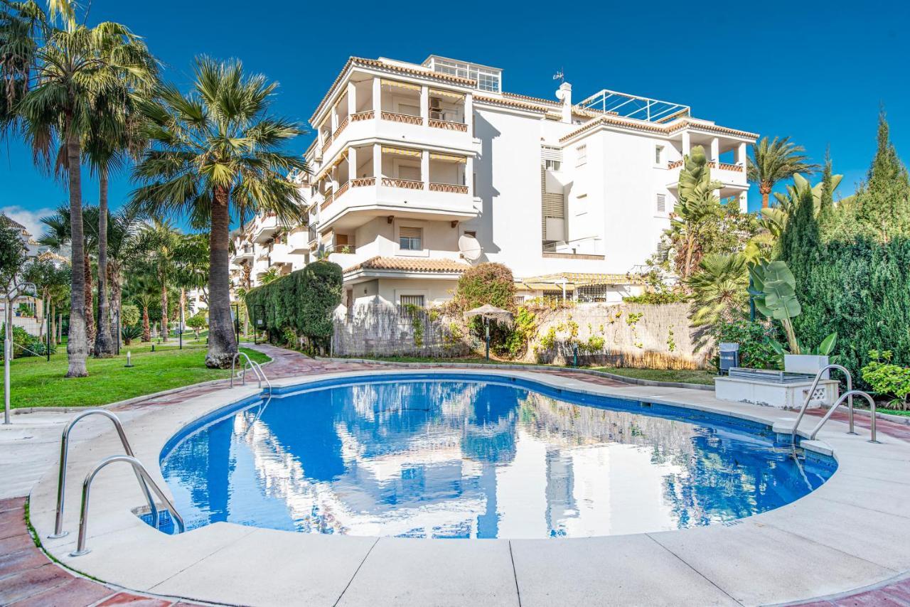 Timon Ii, Luxury 3 Bedroom Beachside Apartment Benalmádena Exteriér fotografie